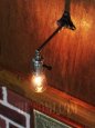 画像14: USAヴィンテージLEVITON社アルミ製ターン式ソケット付工業系ミニブラケットランプ/インダストリアル照明壁掛けライト  (14)