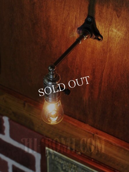 USAヴィンテージLEVITON社アルミ製ターン式ソケット付工業系ミニブラケットランプ/インダストリアル照明壁掛けライト 