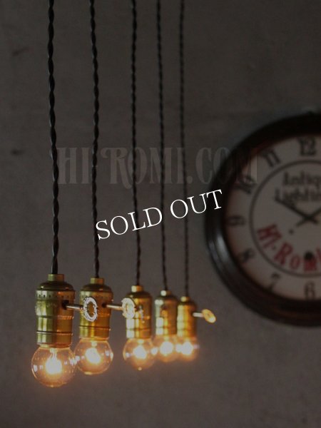 画像12: LEVITON社製鍵スイッチ付アルミ製ソケットペンダントライト (12)