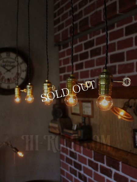 画像6: LEVITON社製鍵スイッチ付アルミ製ソケットペンダントライト (6)