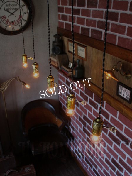 画像8: LEVITON社製鍵スイッチ付アルミ製ソケットペンダントライト (8)