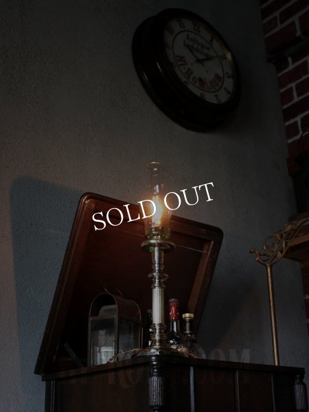 アンティークランプ｜ガラスチムニー火屋真鍮製卓上照明テーブルライト