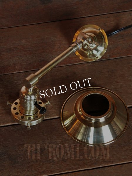 USAヴィンテージインダストリアルブラス浅型ミニシェード＆角度調整付ブラケットライト｜真鍮製工業系壁掛け照明