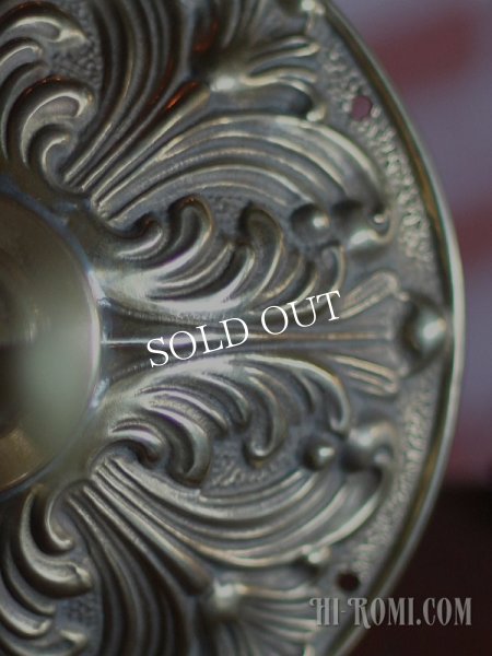 アンティークヴィクトリアンレリーフ真鍮製ブラケットライト｜壁掛け照明