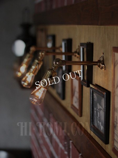 インダストリアル照明｜角度調整付真鍮工業ミニブラケットライト｜アンティークブラスウォールランプ