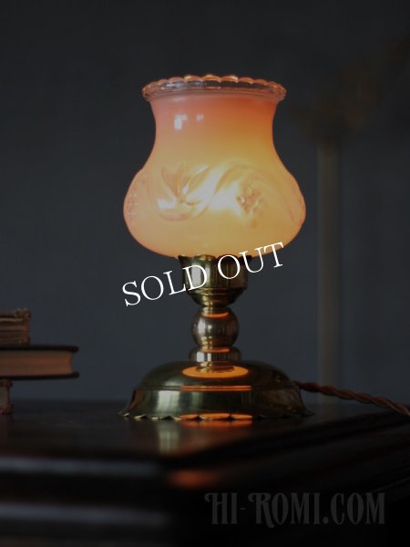 アンティークテーブルランプ｜ピンクフリルガラス葡萄柄卓上照明ランプ