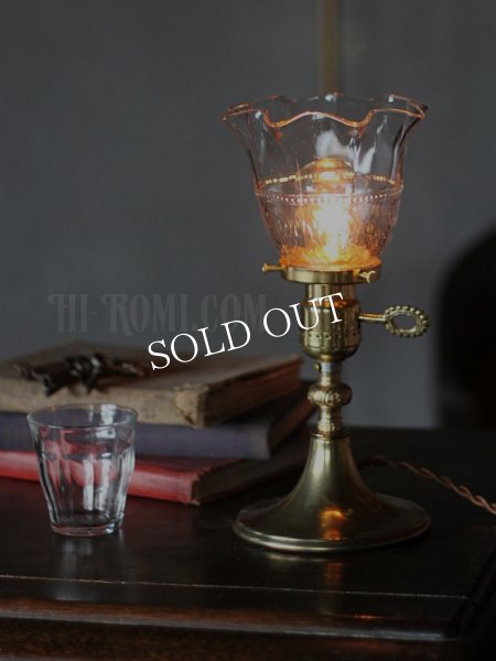 アンティークテーブルランプ｜ヴィクトリアンフリルガラスシェード卓上照明ライト