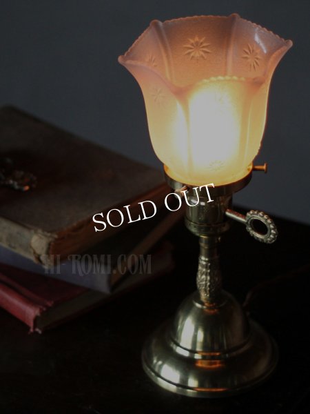 アンティークテーブルランプ｜ヴィクトリアンフロストガラスシェード卓上照明ライト