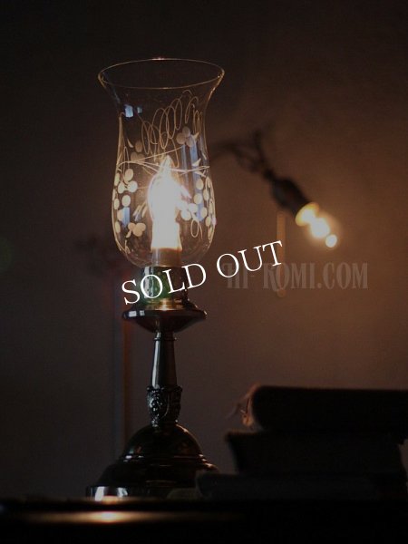 アンティークテーブルランプ｜真鍮製ガラスチムニー付き卓上照明テーブルライト