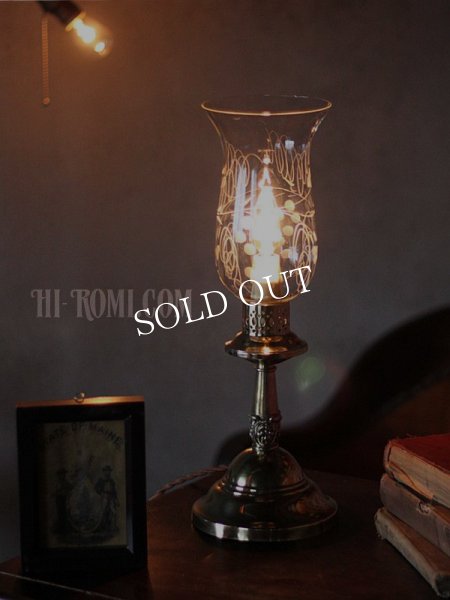 アンティークテーブルランプ｜真鍮製ガラスチムニー付き卓上照明テーブルライト