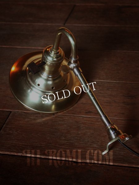 ヴィンテージインダストリアルブラスミニシェードブラケットライト｜角度調整付真鍮製工業系壁掛け照明ウォールランプ