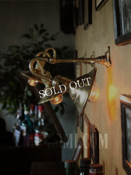 ヴィンテージインダストリアルブラスミニシェードブラケットライト｜角度調整付真鍮製工業系壁掛け照明ウォールランプ