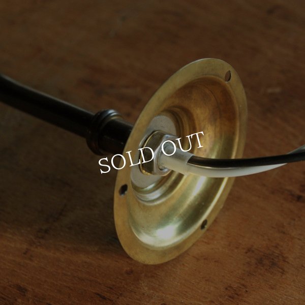 工業系壁掛け照明｜インダストリアル真鍮平皿シェードブラケットライト