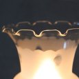 アンティークランプ｜フリルガラスシェードのテーブルライト照明