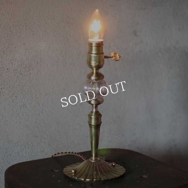 アンティークランプ｜ガラスと真鍮のテーブルライト照明