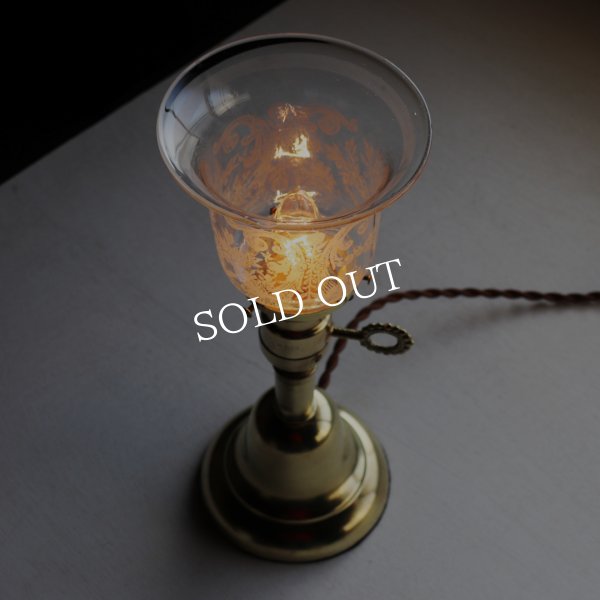アンティーク真鍮製テーブルライト卓上照明｜USAヴィクトリアンガラスシェード&GE社製ソケット