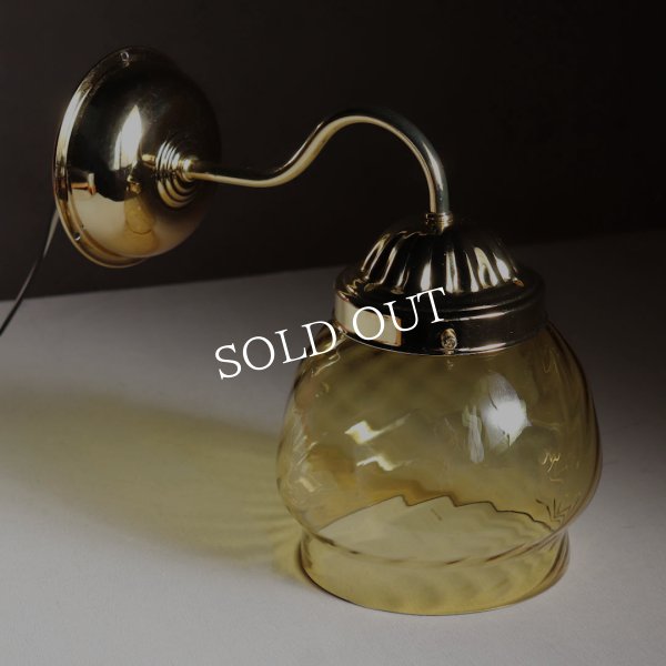 アンティーク照明｜ヴィンテージアンバーシェード付ブラケットライト