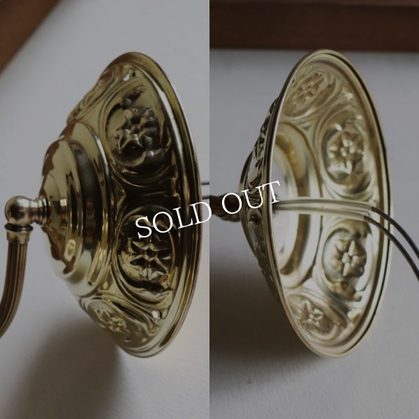 アンティーク照明｜ヴィンテージ金彩アンバーガラスシェードのブラケットライト