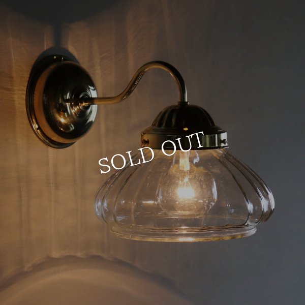 USAヴィンテージオニオンシェイプガラスシェード付ブラケットライト｜アンティーク壁掛け照明