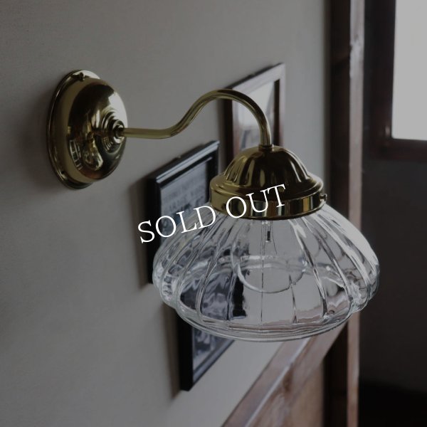 USAヴィンテージオニオンシェイプガラスシェード付ブラケットライト｜アンティーク壁掛け照明