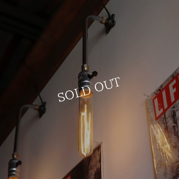 【L字縦型】インダストリアルブラケットライト｜工業系シンプル壁面照明