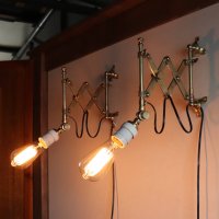画像1: 【取り付け工事不要】USAアンティーク蛇腹ランプ｜インダストリアル真鍮製シザーアームブラケットライト壁掛け照明
