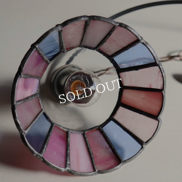 画像15: 【ピンク・青系】ステンドグラスミニペンダントライト花型｜吊下げ照明・天井照明 (15)