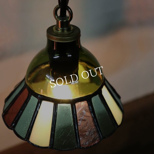 画像4: 【モスグリーン・緑系】ステンドグラスミニペンダントライト花型｜吊下げ照明・天井照明 (4)