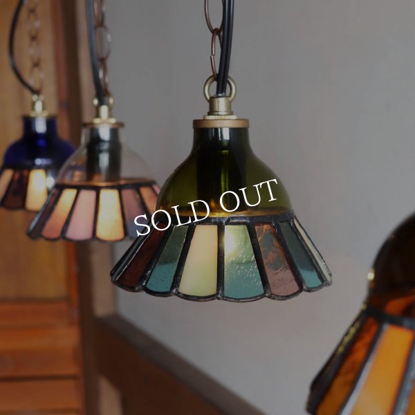 画像10: 【モスグリーン・緑系】ステンドグラスミニペンダントライト花型｜吊下げ照明・天井照明 (10)