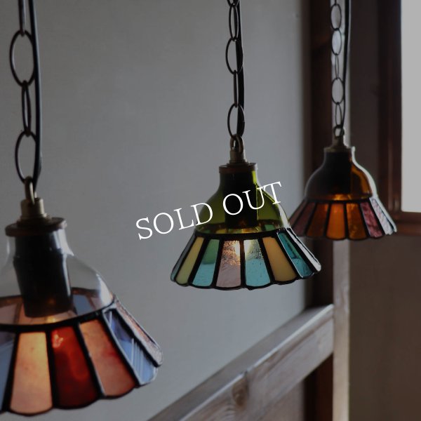 画像12: 【モスグリーン・緑系】ステンドグラスミニペンダントライト花型｜吊下げ照明・天井照明 (12)