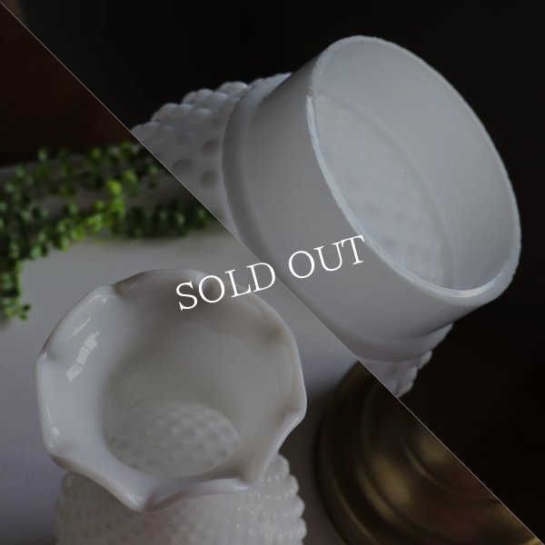 ミルクガラスホブネイルフリルシェードテーブルライト｜アンティーク卓上照明USAヴィンテージ・ミッドセンチュリー