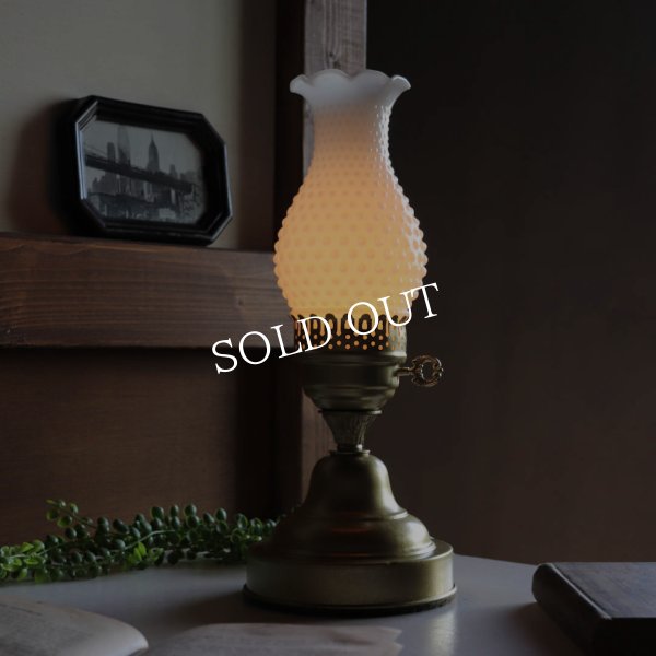 ミルクガラスホブネイルフリルシェードテーブルライト｜アンティーク卓上照明USAヴィンテージ・ミッドセンチュリー