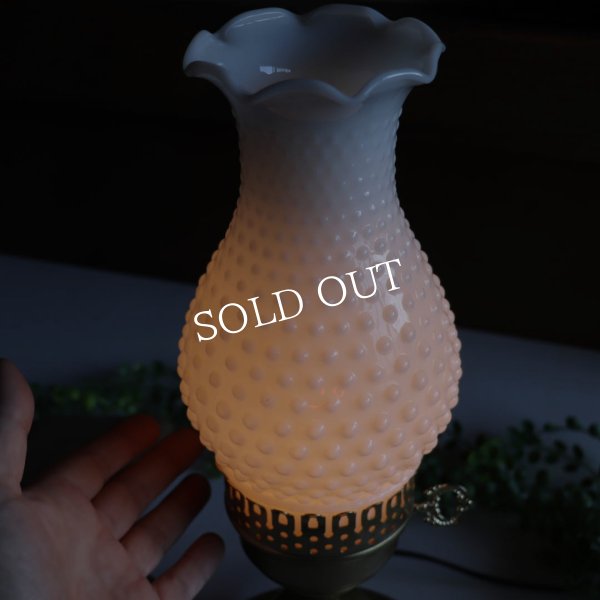 ミルクガラスホブネイルフリルシェードテーブルライト｜アンティーク卓上照明USAヴィンテージ・ミッドセンチュリー