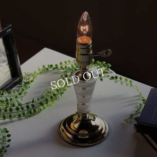 ミッドセンチュリー金彩ガラステーブルライト｜ヴィンテージ卓上照明スタンドライト