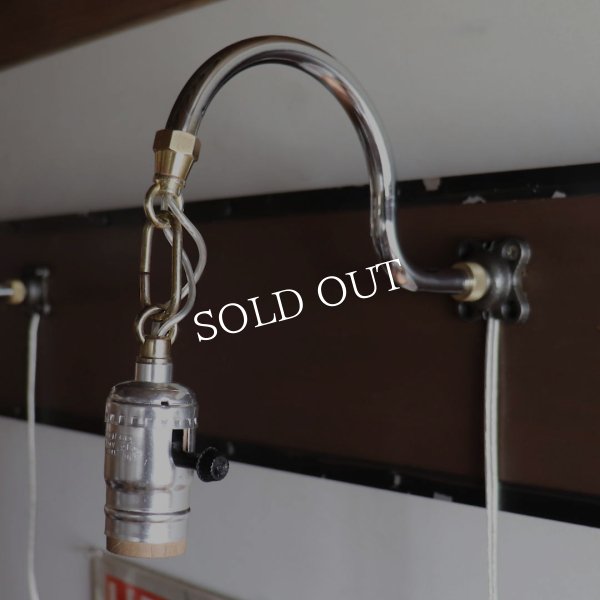 【チェーン付S字横型】【取付け工事不要】インダストリアルブラケットライト｜工業系シンプル壁面照明