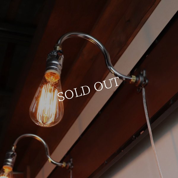 【S字横型】【取付け工事不要】インダストリアルブラケットライト|工業系シンプル壁面照明