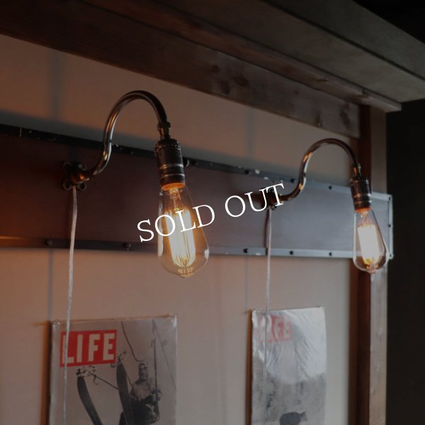 【S字横型】【取付け工事不要】インダストリアルブラケットライト|工業系シンプル壁面照明