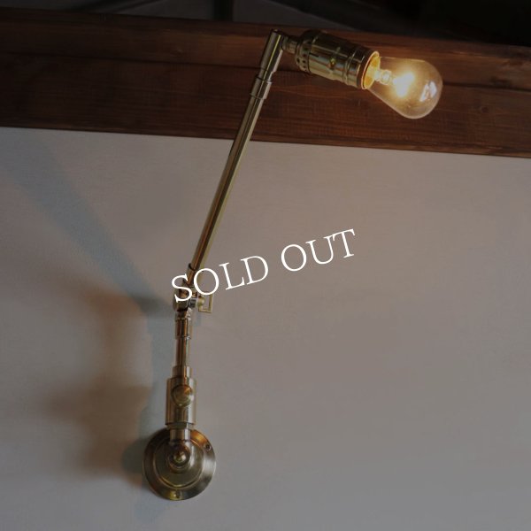 【要電気工事】USAヴィンテージ真鍮製スウィングアーム自在金具付きブラケットライト｜インダストリアル壁掛け照明