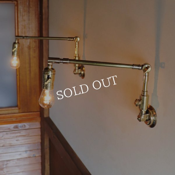 【要電気工事】USAヴィンテージ真鍮製スウィングアーム自在金具付きブラケットライト｜インダストリアル壁掛け照明