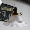 USAヴィンテージミルクガラスフリルシェードペンダントライト｜乳白吊下げ天井照明