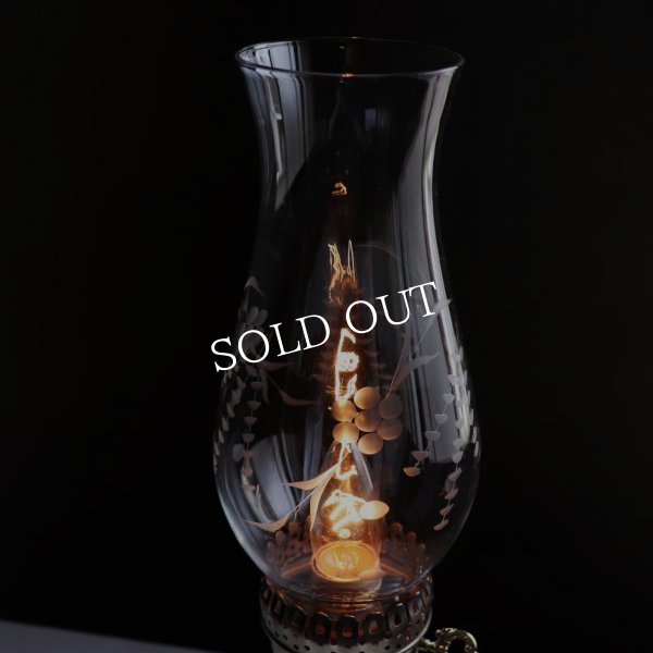 USAヴィンテージオイルランプスタイルテーブルライト｜エッチンググラスチムニーアンティーク卓上照明