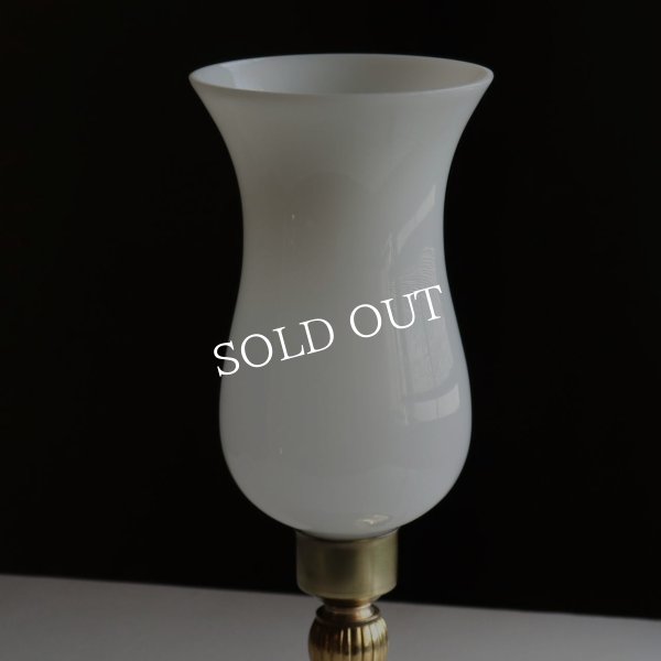 USAヴィンテージミルクガラスチムニーシェード真鍮テーブルライト｜アンティーク卓上照明