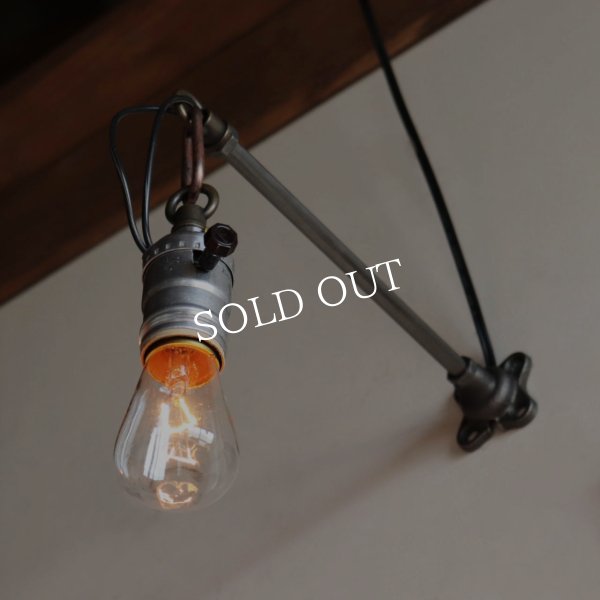 USAヴィンテージインダストリアルチェーンリング付ブラケットライト｜工業系壁掛け照明アンティーク