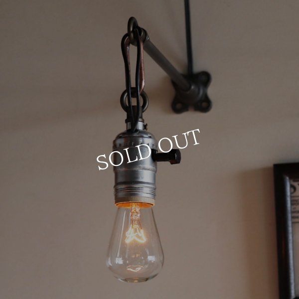 USAヴィンテージインダストリアルチェーンリング付ブラケットライト｜工業系壁掛け照明アンティーク