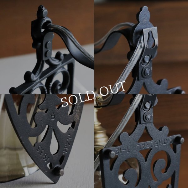 USAヴィンテージスモークガラス付アイアンブラケットライト壁掛け照明｜アイロン五徳アンティークランプ