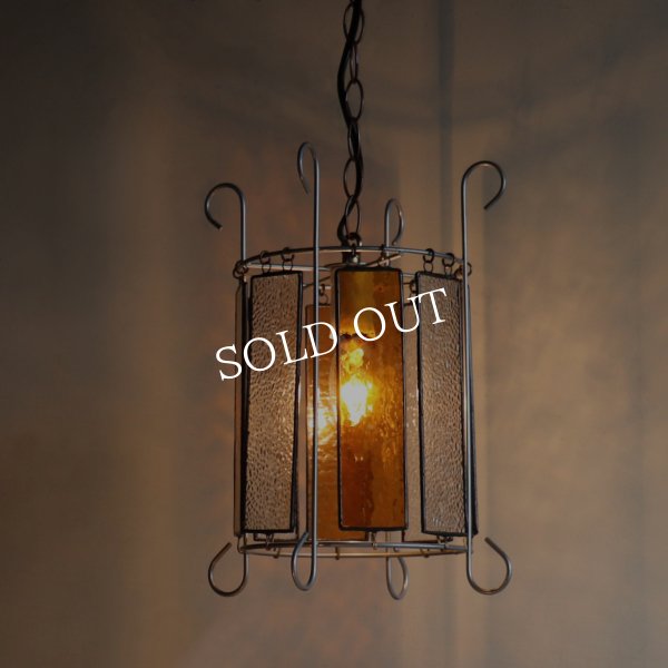 ヴィンテージアンバーガラス＆梨地ガラスのステンドグラスペンダントライト｜吊下げ照明ランプ琥珀クリア古硝子