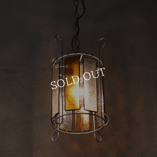 ヴィンテージアンバーガラス＆梨地ガラスのステンドグラスペンダントライト｜吊下げ照明ランプ琥珀クリア古硝子