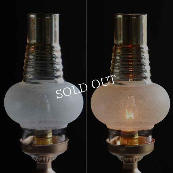 USAヴィンテージライトアンバーガラスシェードテーブルライト卓上照明｜アンティークオイルランプチムニースタイル