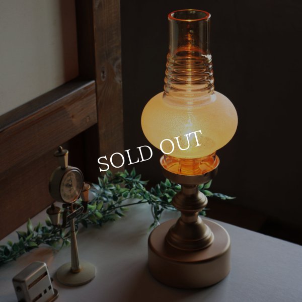 USAヴィンテージライトアンバーガラスシェードテーブルライト卓上照明｜アンティークオイルランプチムニースタイル