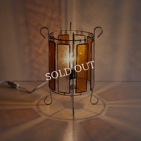 ヴィンテージアンバーガラス＆梨地ガラスのステンドグラステーブルライト｜卓上照明デスクライト琥珀クリア古硝子